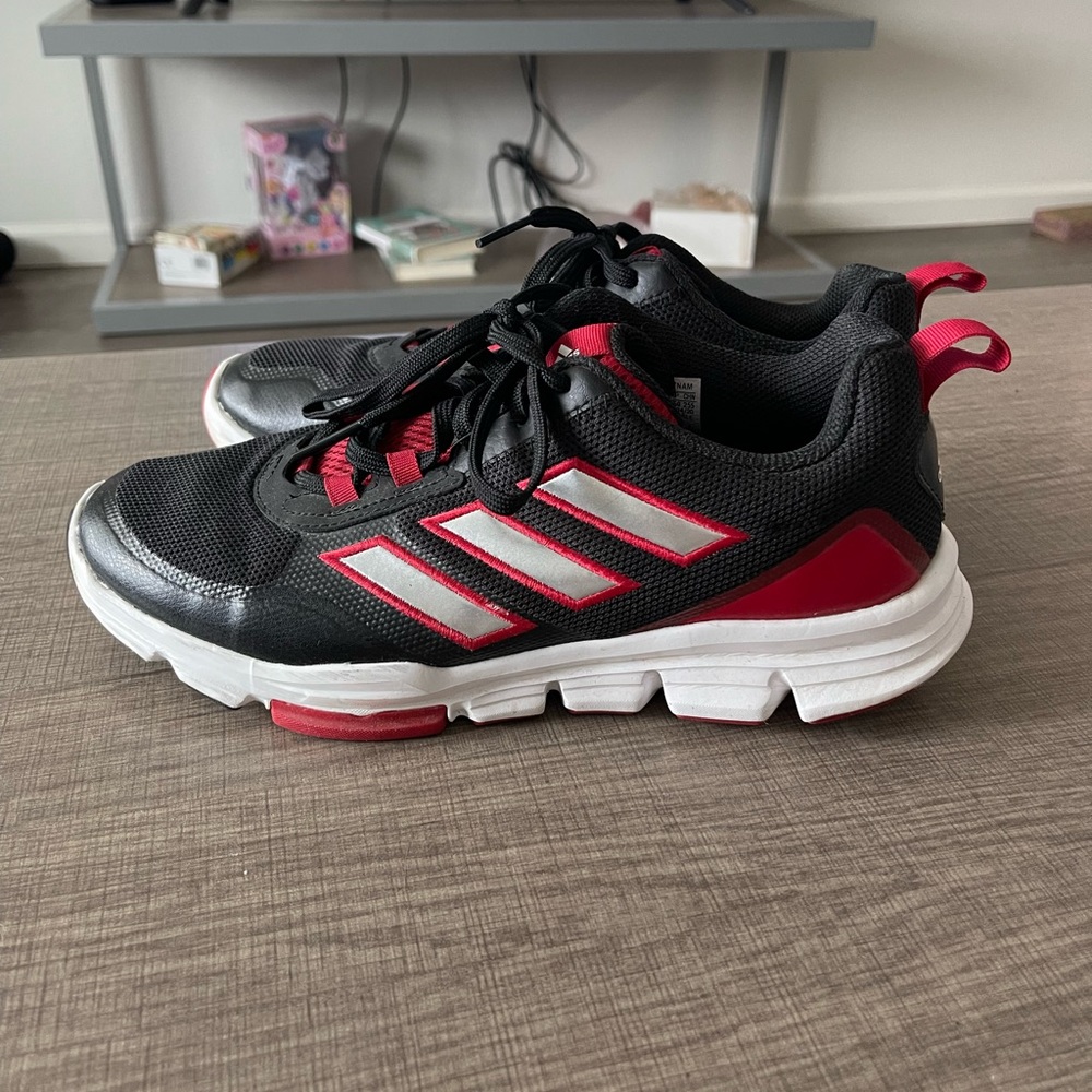 Black Adidas Speed Trainer 4